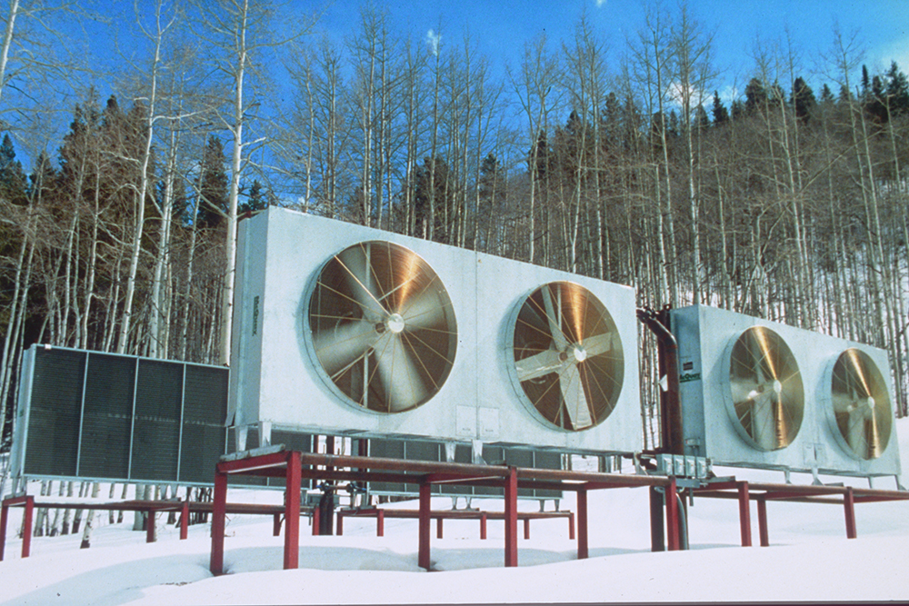 Closed Loop Compressor Cooling Systems